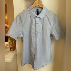 Light Blue Lululemon Short Sleeve Button Up Dress Shirt